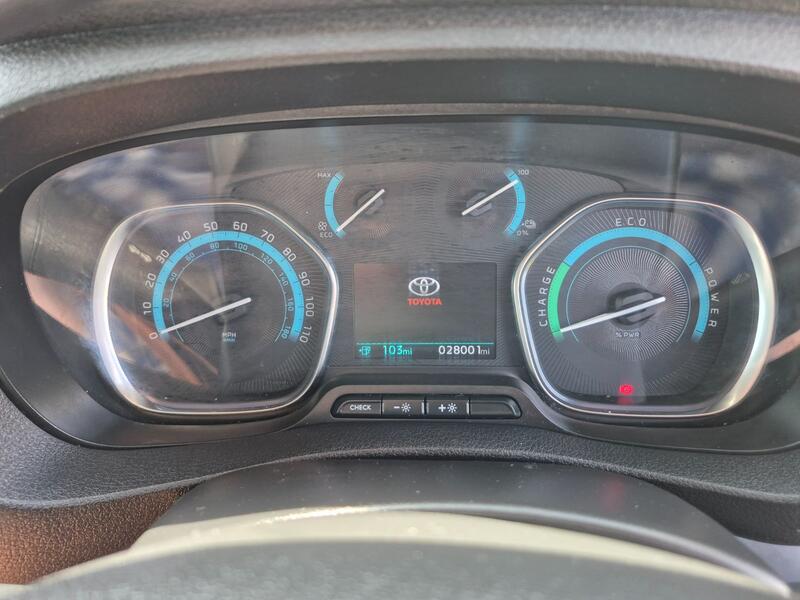 TOYOTA PROACE