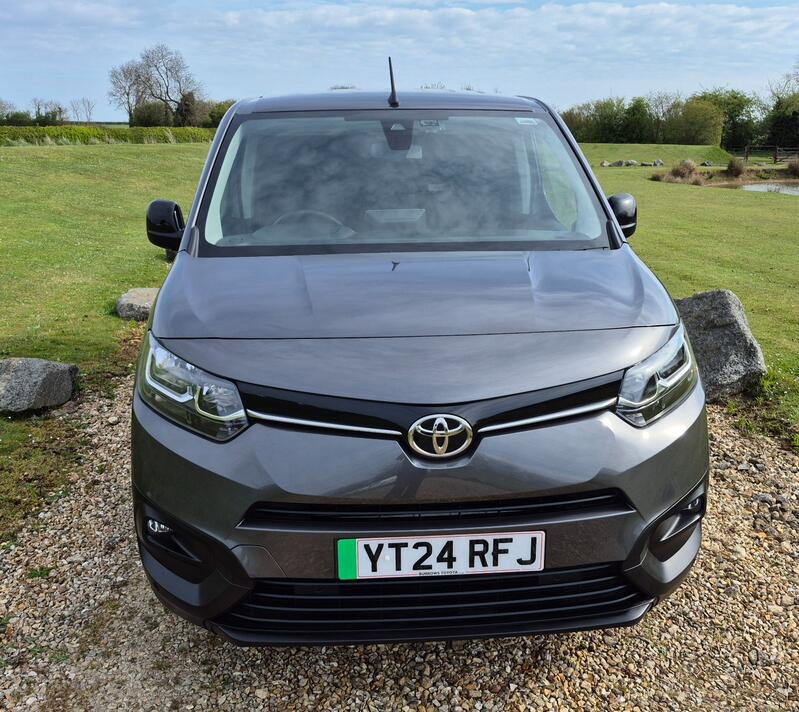 TOYOTA PROACE CITY