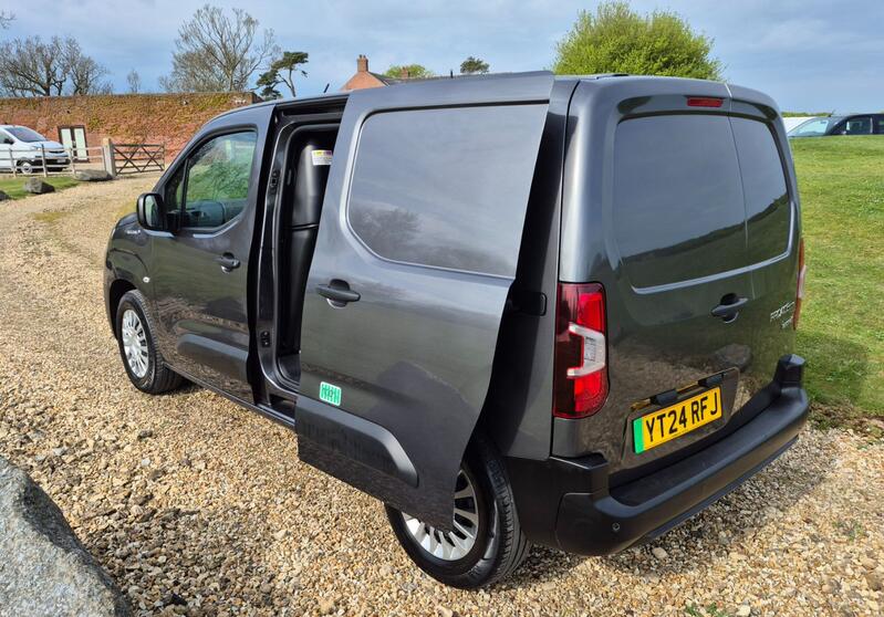TOYOTA PROACE CITY
