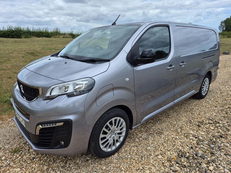 PEUGEOT EXPERT