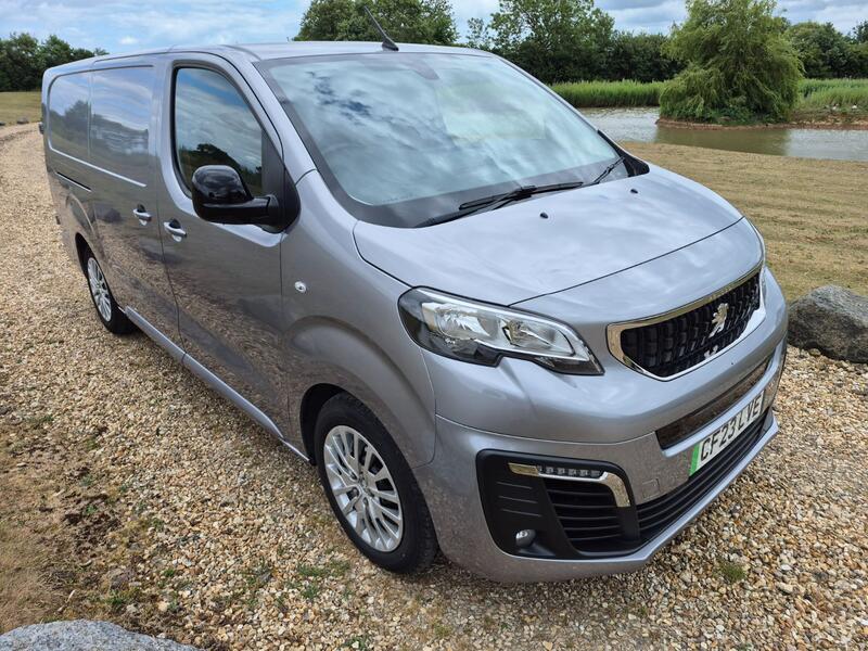 PEUGEOT EXPERT