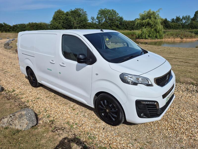 PEUGEOT EXPERT