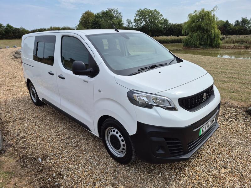 PEUGEOT EXPERT