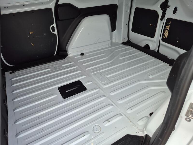 NISSAN TOWNSTAR