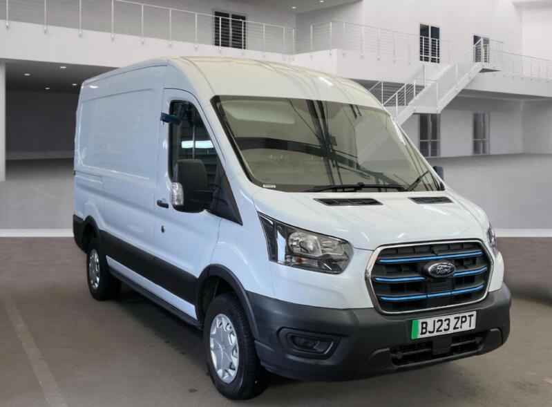 FORD TRANSIT Transit Leader Van 350 L2 68kwh Battery 135kwh / 184PS RWD 1 Speed Automatic